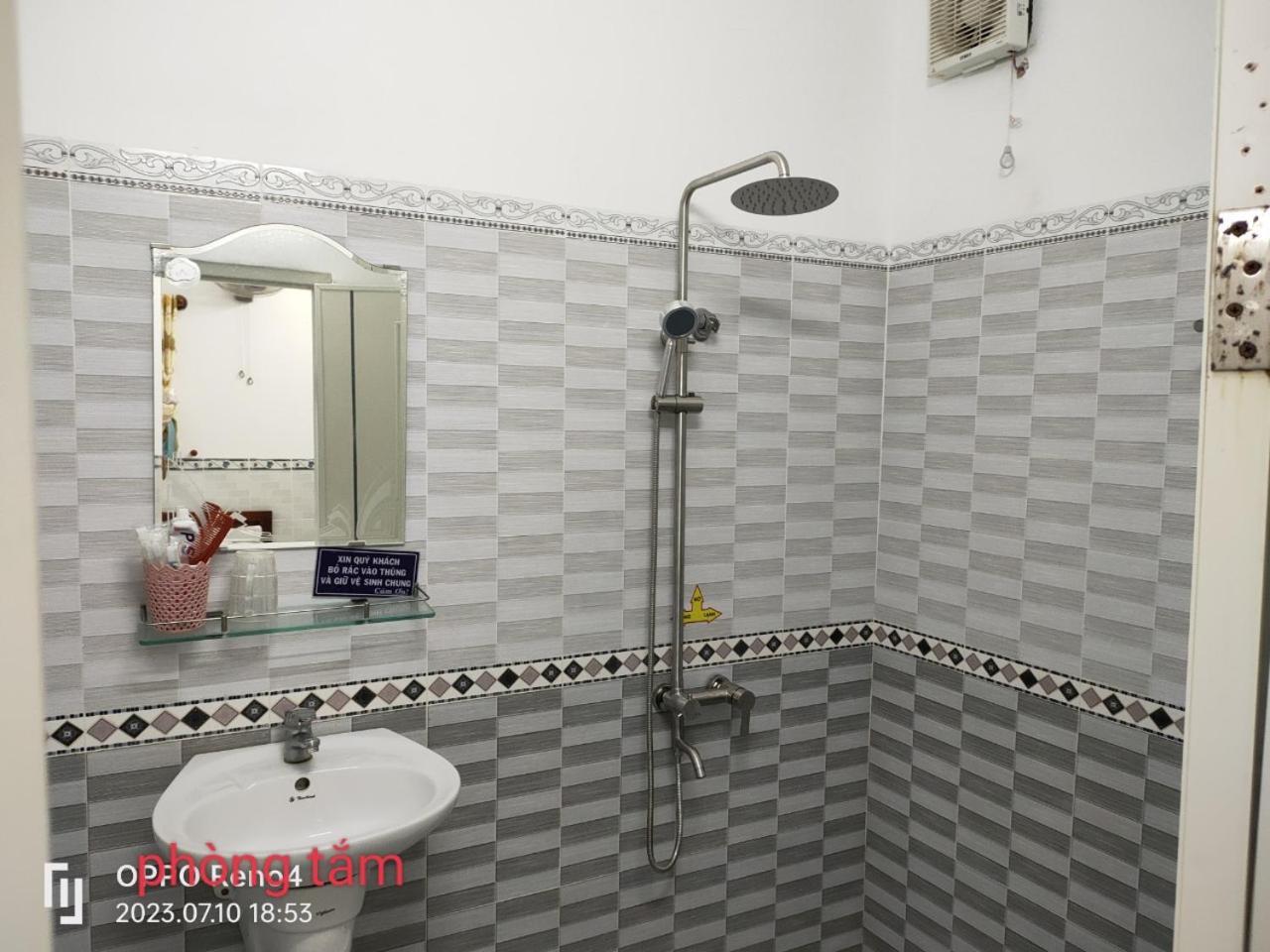 Anh Tan Hotel Vung Tau Kültér fotó